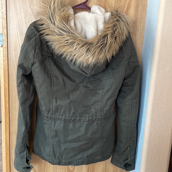 Abercrombie & Fitch Green Olive Sherpa Jacket - Picture 2 of 11